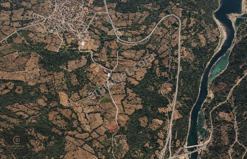 C21 Loca'dan Balya Semizköy'de Yol Üzeri Harika Konumda Tarla - Görsel 2