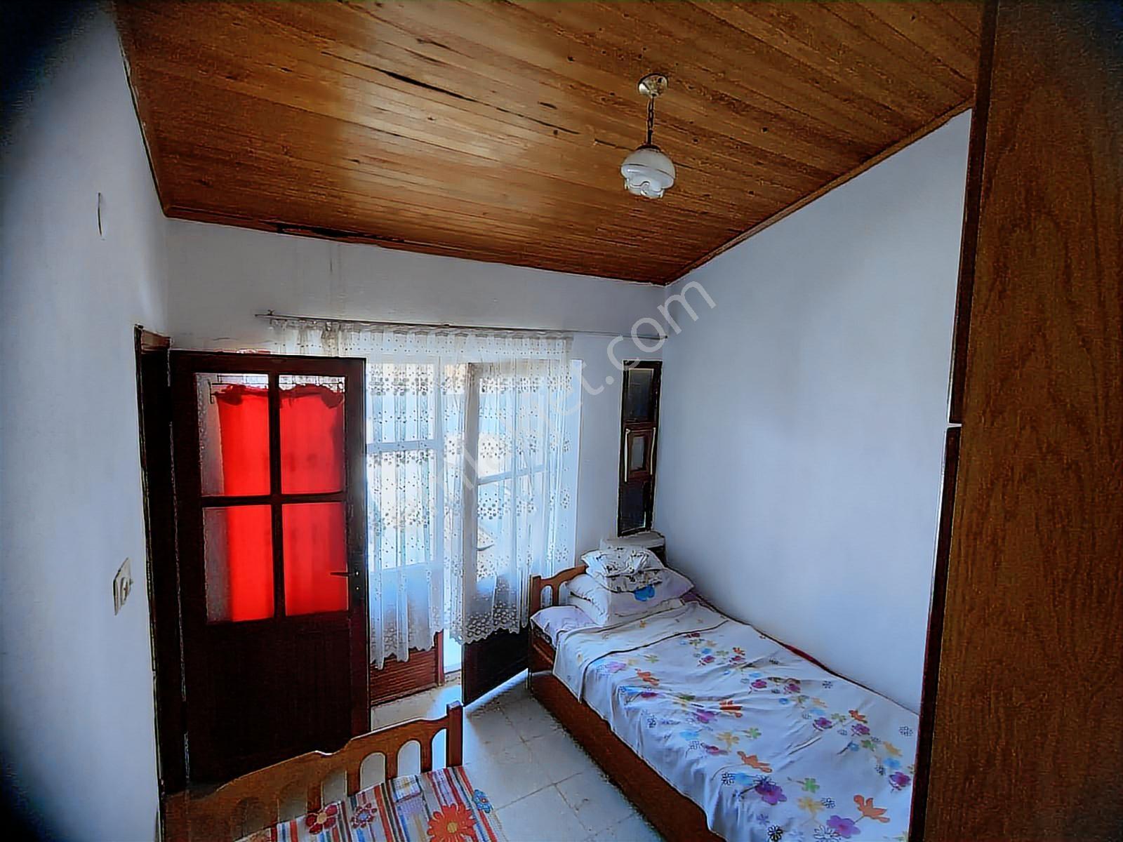 Çeşme Germiyan Burcu Sitesi'nde İki Bahçeli Dubleks Yazlık - Görsel 19