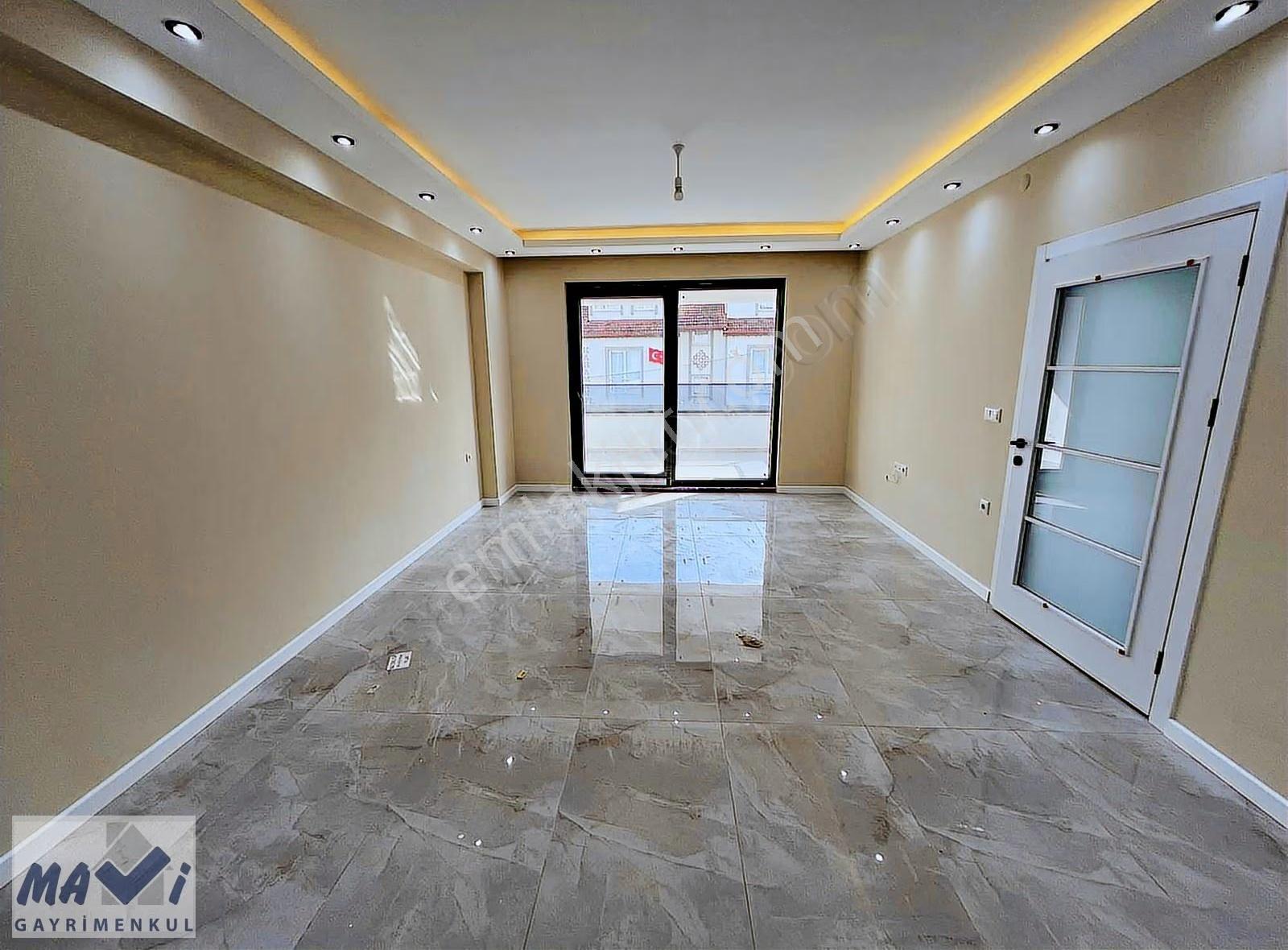 Serdivan Köprübaşı'nda Asansörlü Ve E. Banyolu 3+1 Daire - Görsel 4