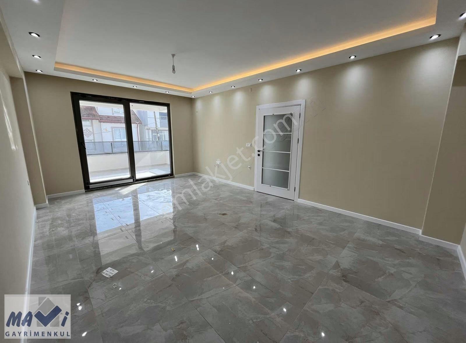 Serdivan Köprübaşı'nda Asansörlü Ve E. Banyolu 3+1 Daire - Görsel 12