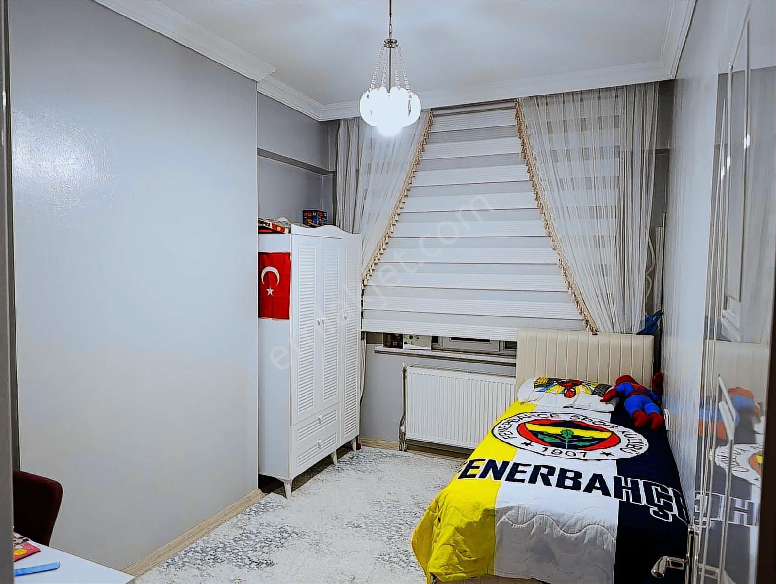 Fıstıklık Mh.bahçeli Site İçerisinde Satılık 3+1 Bakımlı Daire - Görsel 3