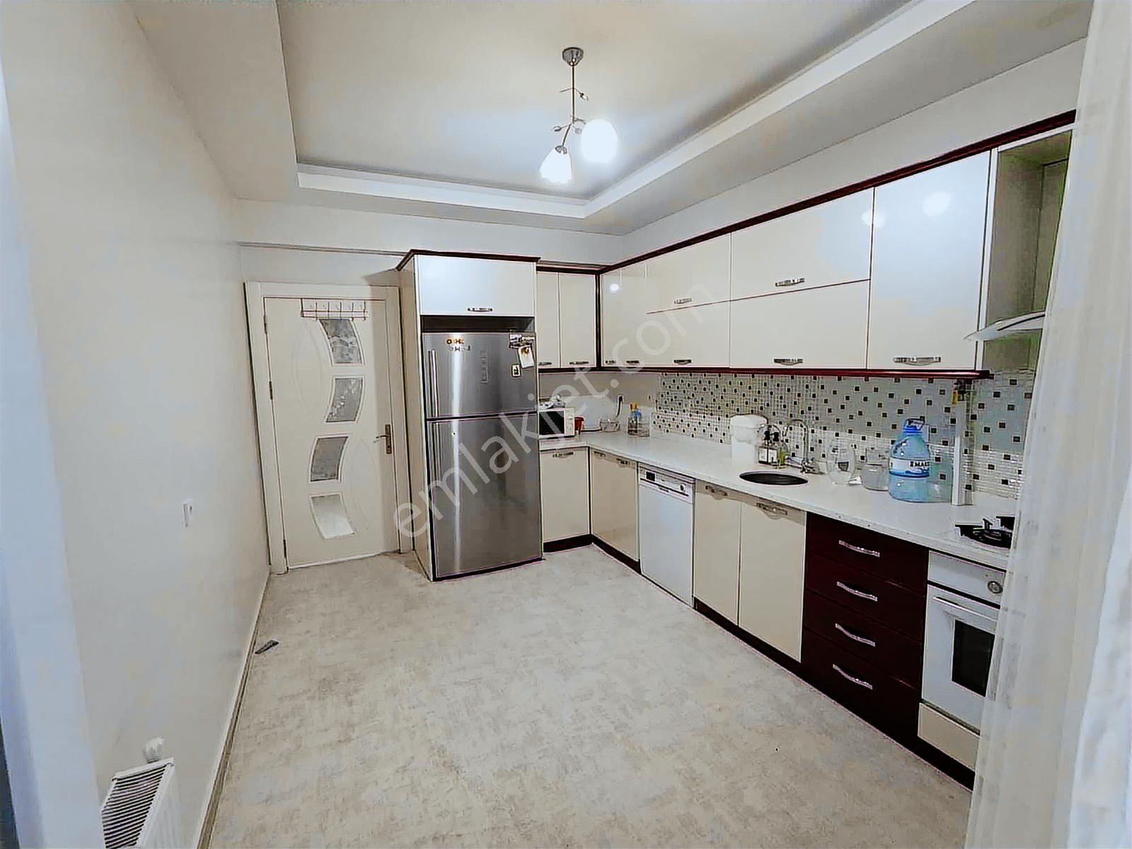 Fıstıklık Mh.bahçeli Site İçerisinde Satılık 3+1 Bakımlı Daire - Görsel 12