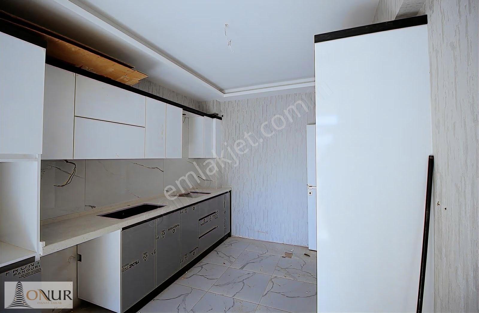 Onur Emlak Kırbaşı Cad. Site İçi Kapalı Otoparklı 3+1 Lüks Daire - Görsel 18