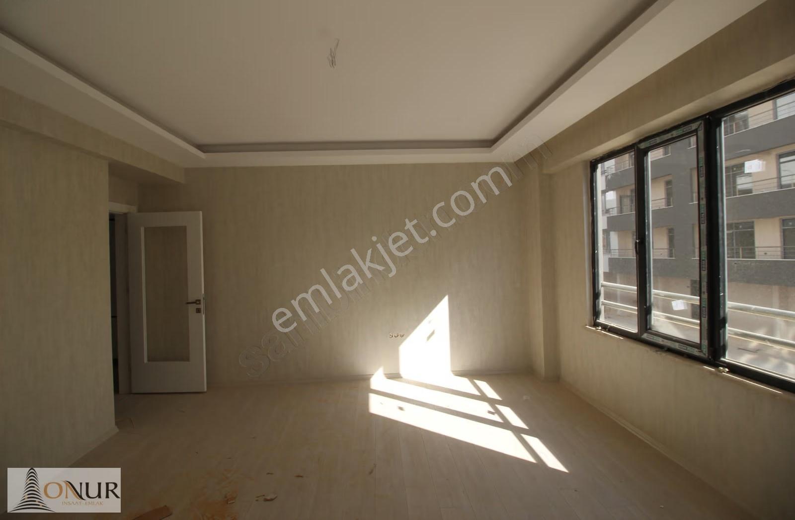 Onur Emlak Kırbaşı Cad. Site İçi Kapalı Otoparklı 3+1 Lüks Daire - Görsel 16
