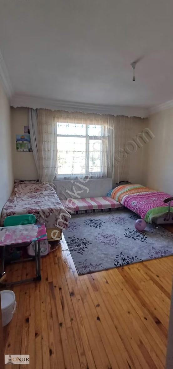 Onur Emlak Sakarya Mah. 6+1 Satılık Geniş Dubleks Daire - Görsel 21