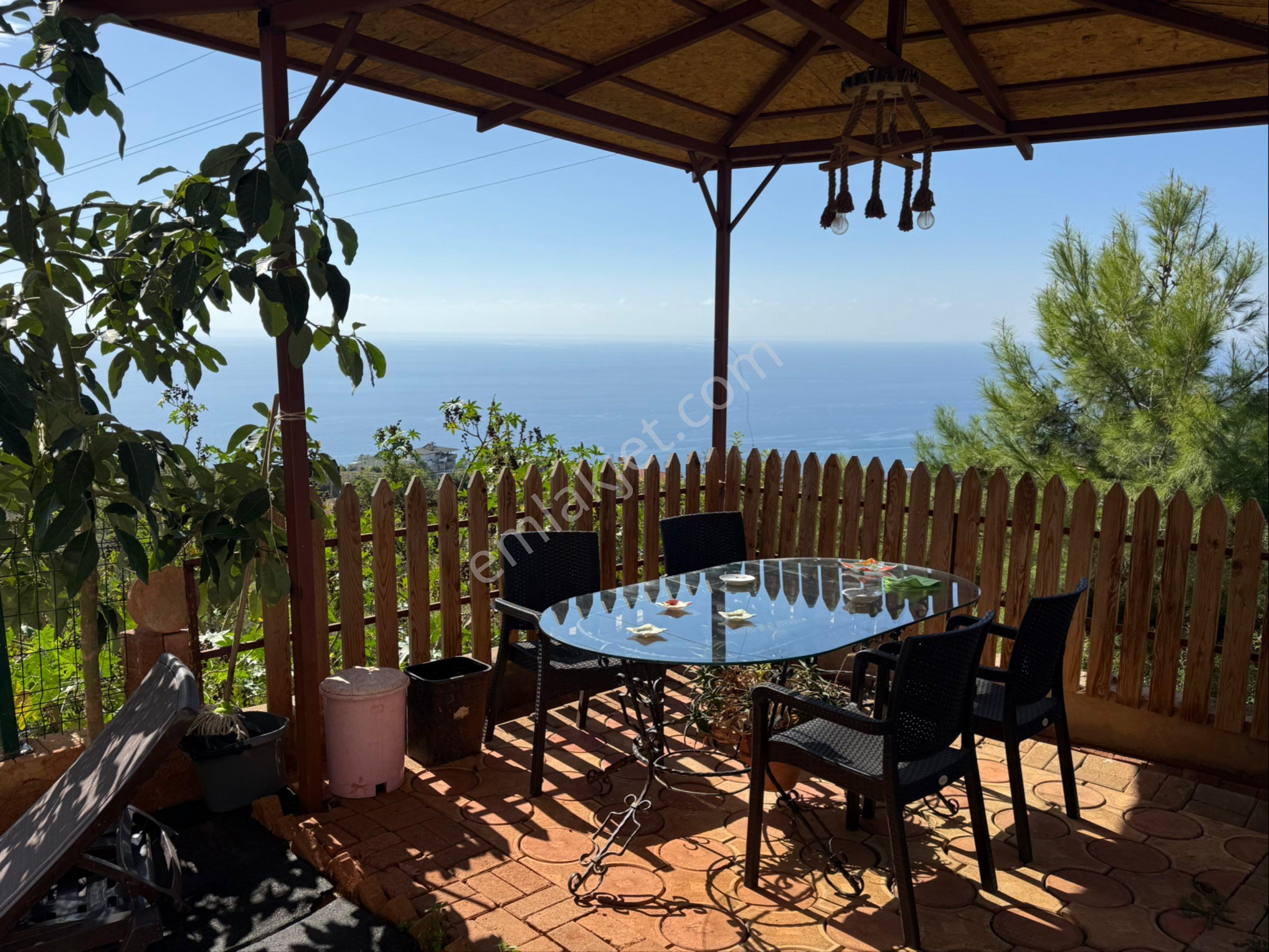 Alanya Merkezde Mustakil Havuzlu Villa Deniz Manzaralı Mangal Var - Görsel 7