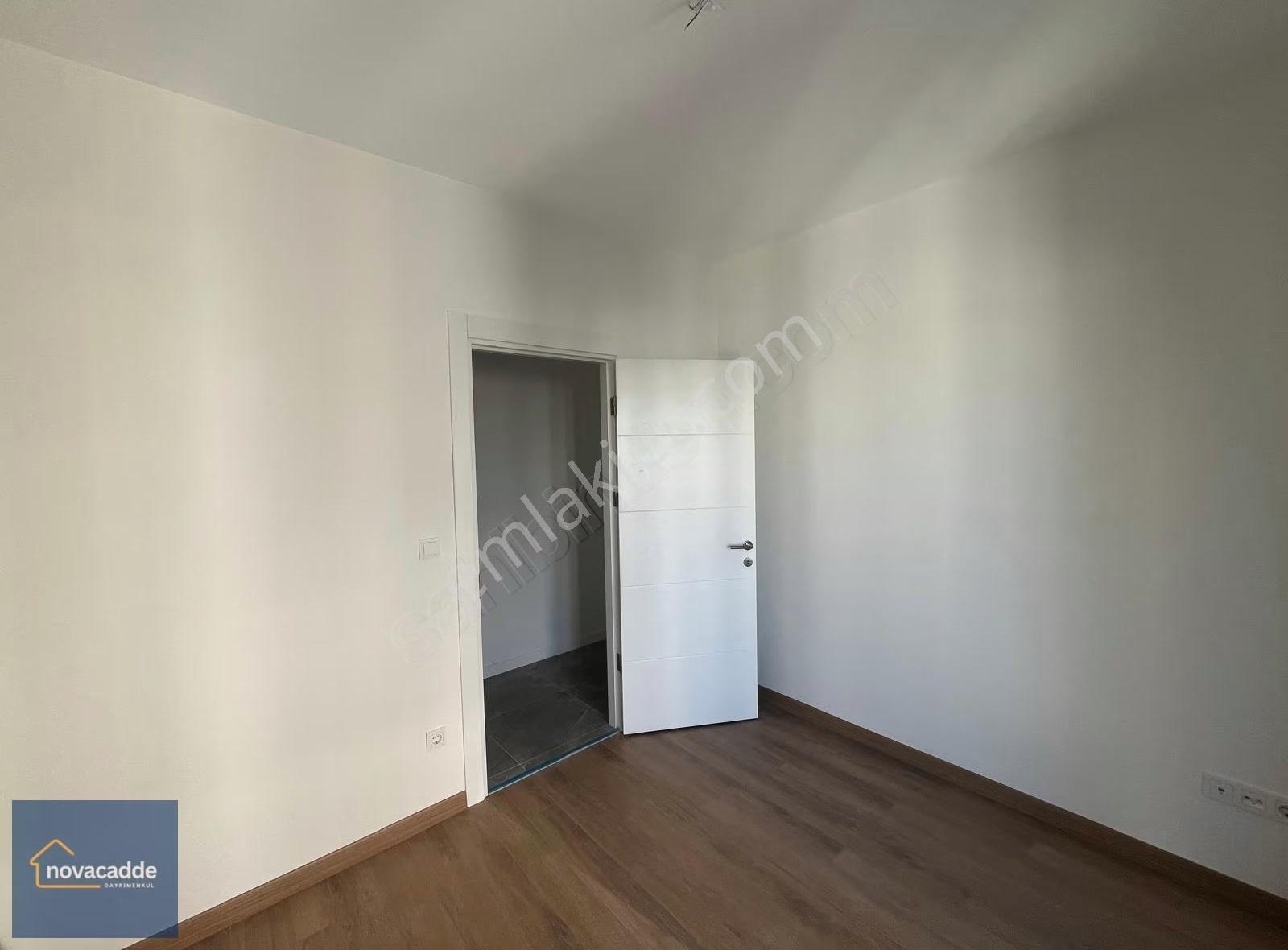 Nova Cadde,den Erenköyde Yeni Binada 2+1 Balkonlu Daireler - Görsel 24
