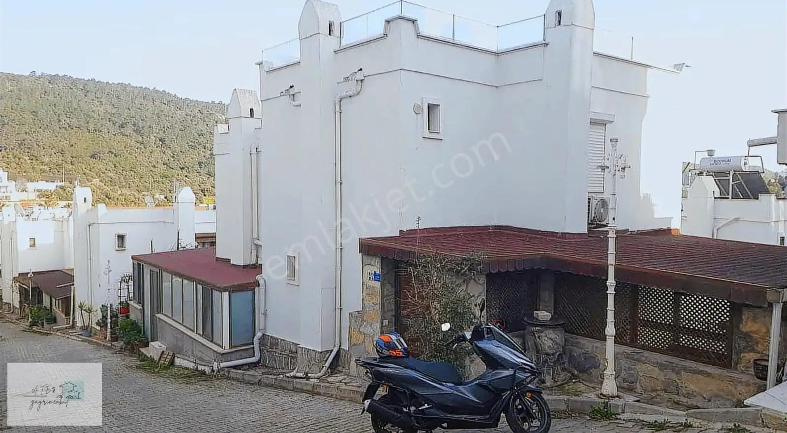Bodrum Merkezde Site İçinde 3+1 Müstakil Villa