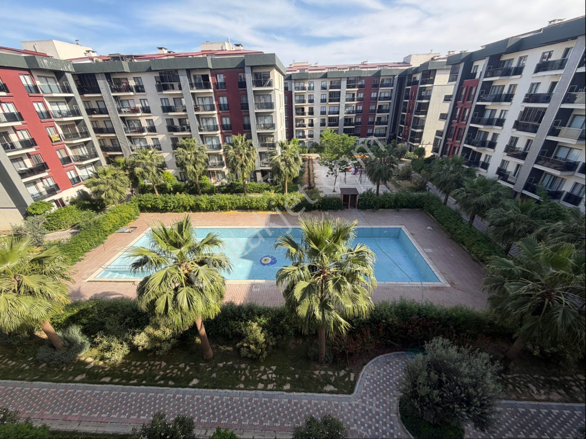 Torbalı Yedieylül Kiralık Havuz Cepheli Ara Kat 1+1 Daire - Görsel 30