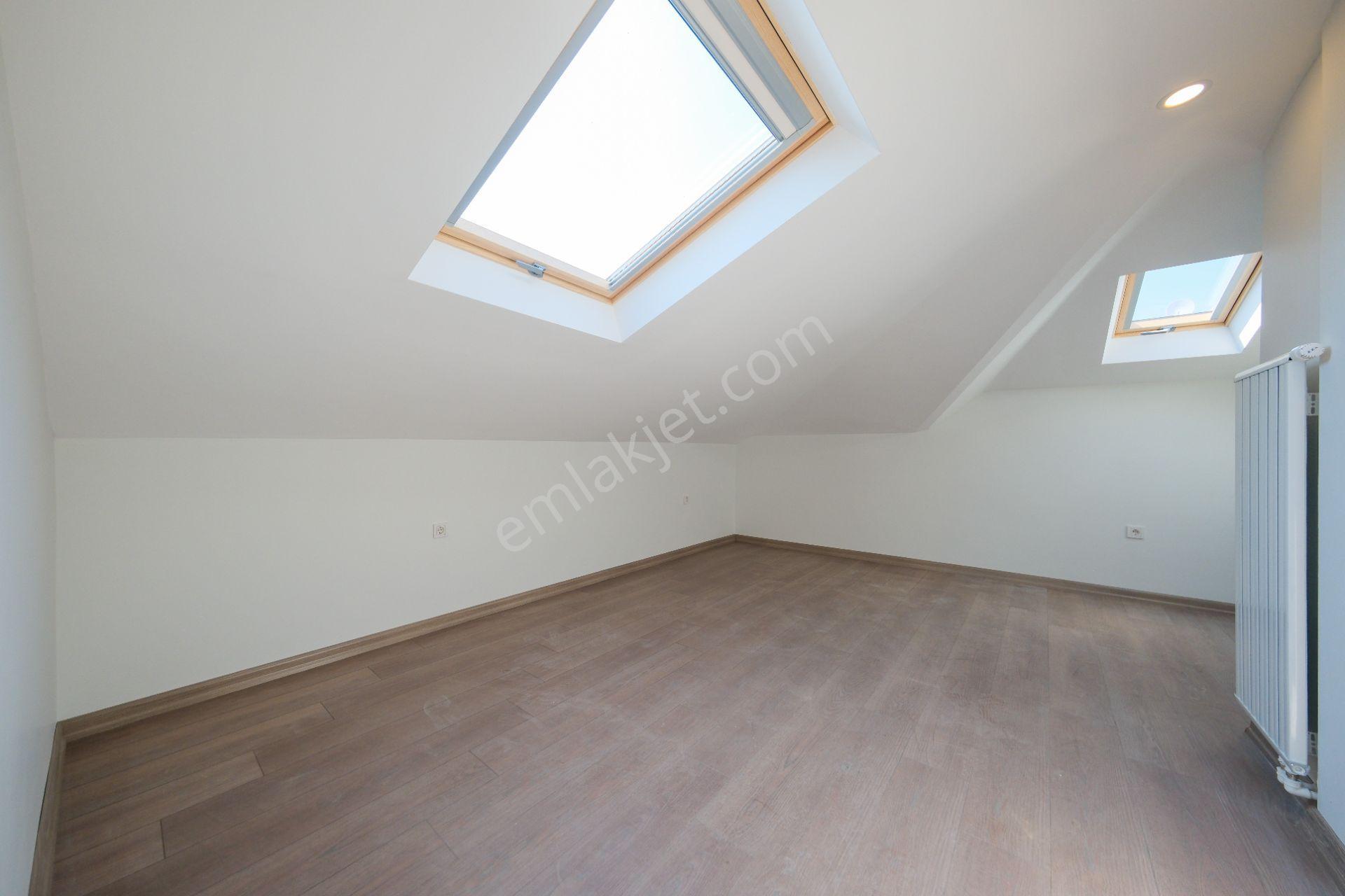 Merdivenköy Yeni İskanlı Binada Geniş 4+2 Satılık Dubleks Daire - Görsel 31