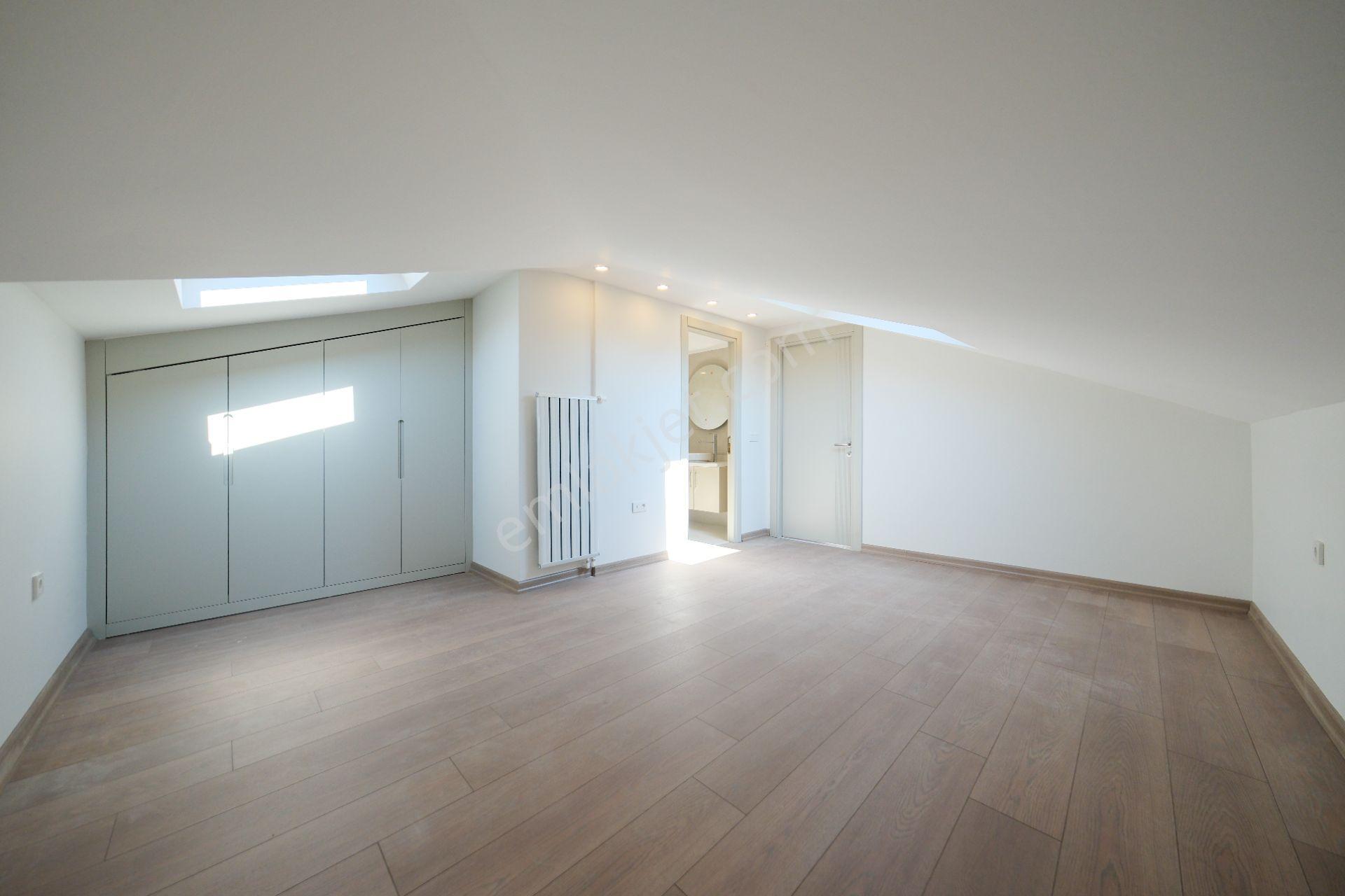 Merdivenköy Yeni İskanlı Binada Geniş 4+2 Satılık Dubleks Daire - Görsel 32