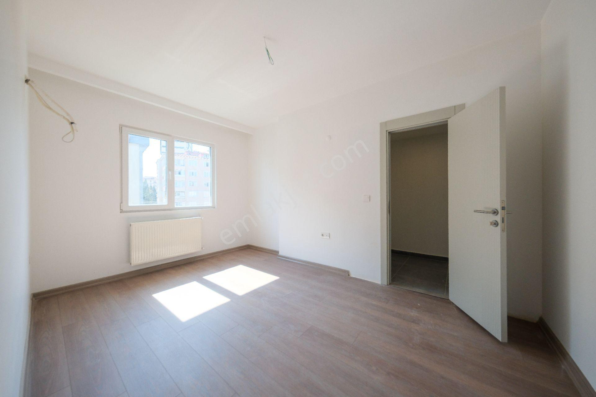 Merdivenköy Yeni İskanlı Binada Geniş 4+2 Satılık Dubleks Daire - Görsel 21