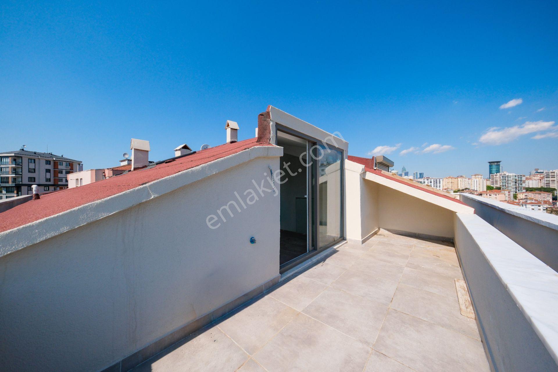 Merdivenköy Yeni İskanlı Binada Geniş 4+2 Satılık Dubleks Daire - Görsel 28