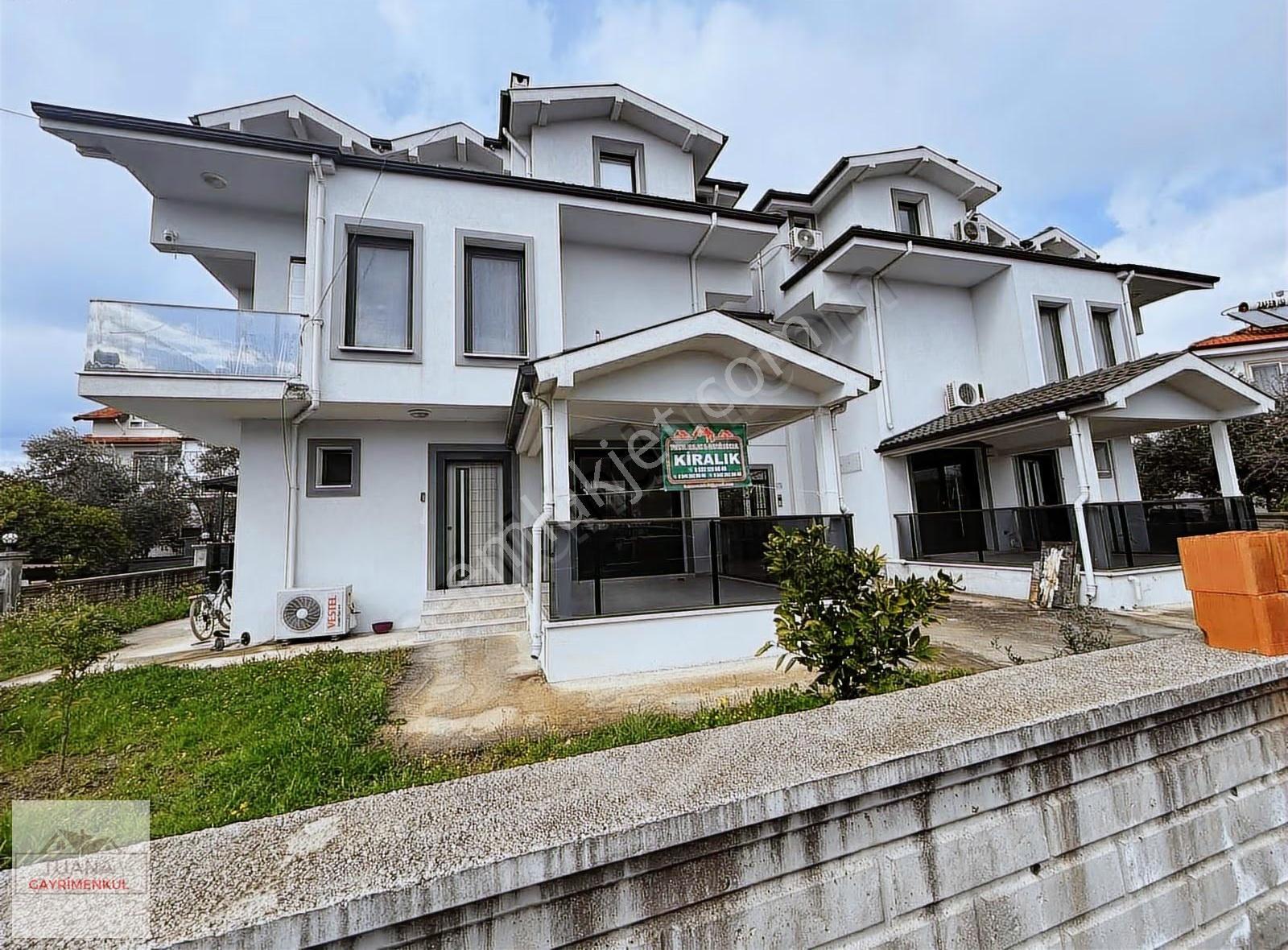 Tuana Gayrimenkulden Gelişimde 1+1 Satılık Daire.