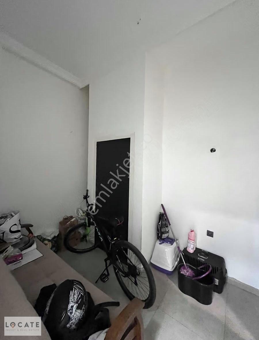 Urla İskele'de Geniş Vitrinli Kiralık Dükkan - Görsel 17