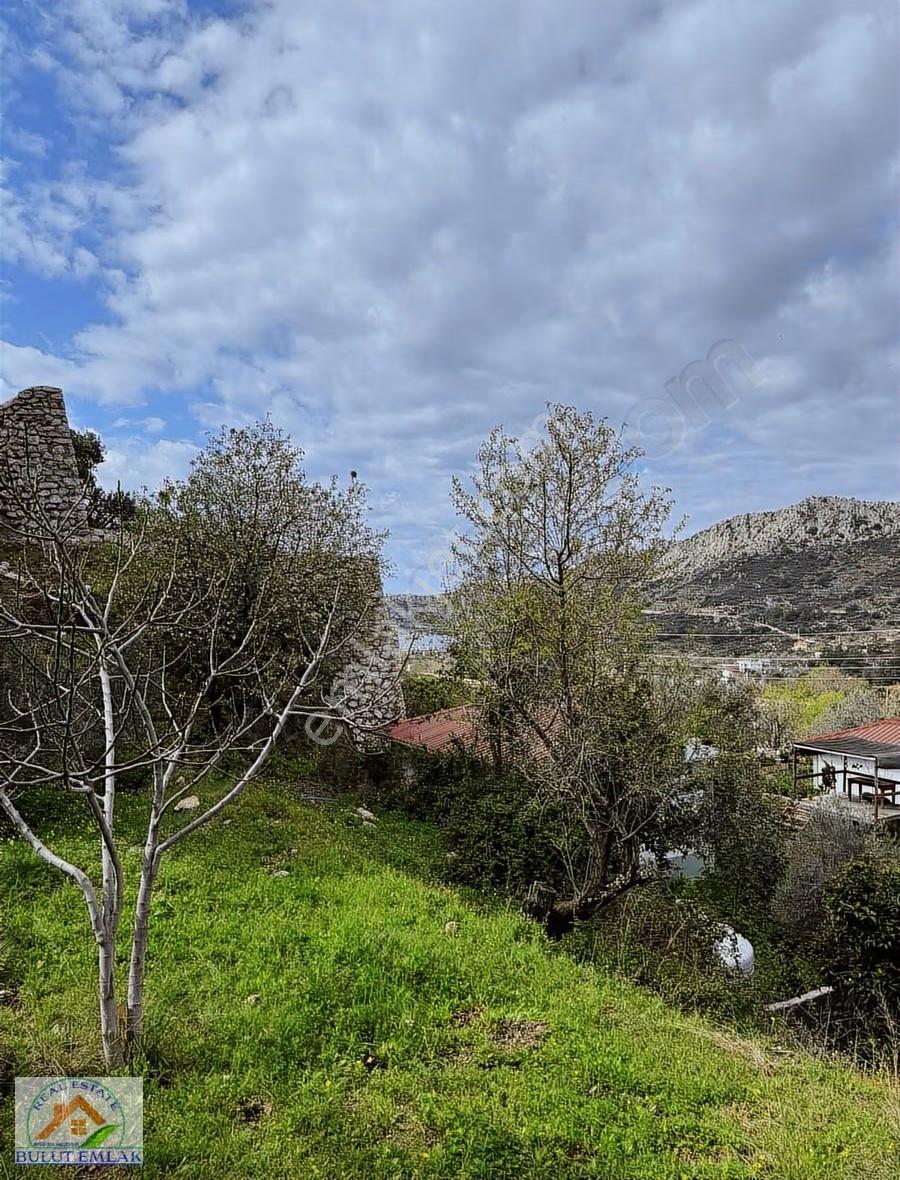 Bulut Emlak Marmaris Söğüt Köyü'nde 3+1 Müstakil Yazlık
