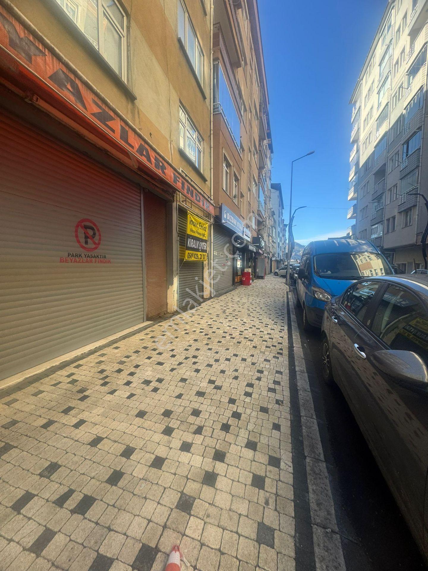 İnanç Emlaktan Hacısiyamda Fatih Caddesinde Kiralık Dükkan - Görsel 3