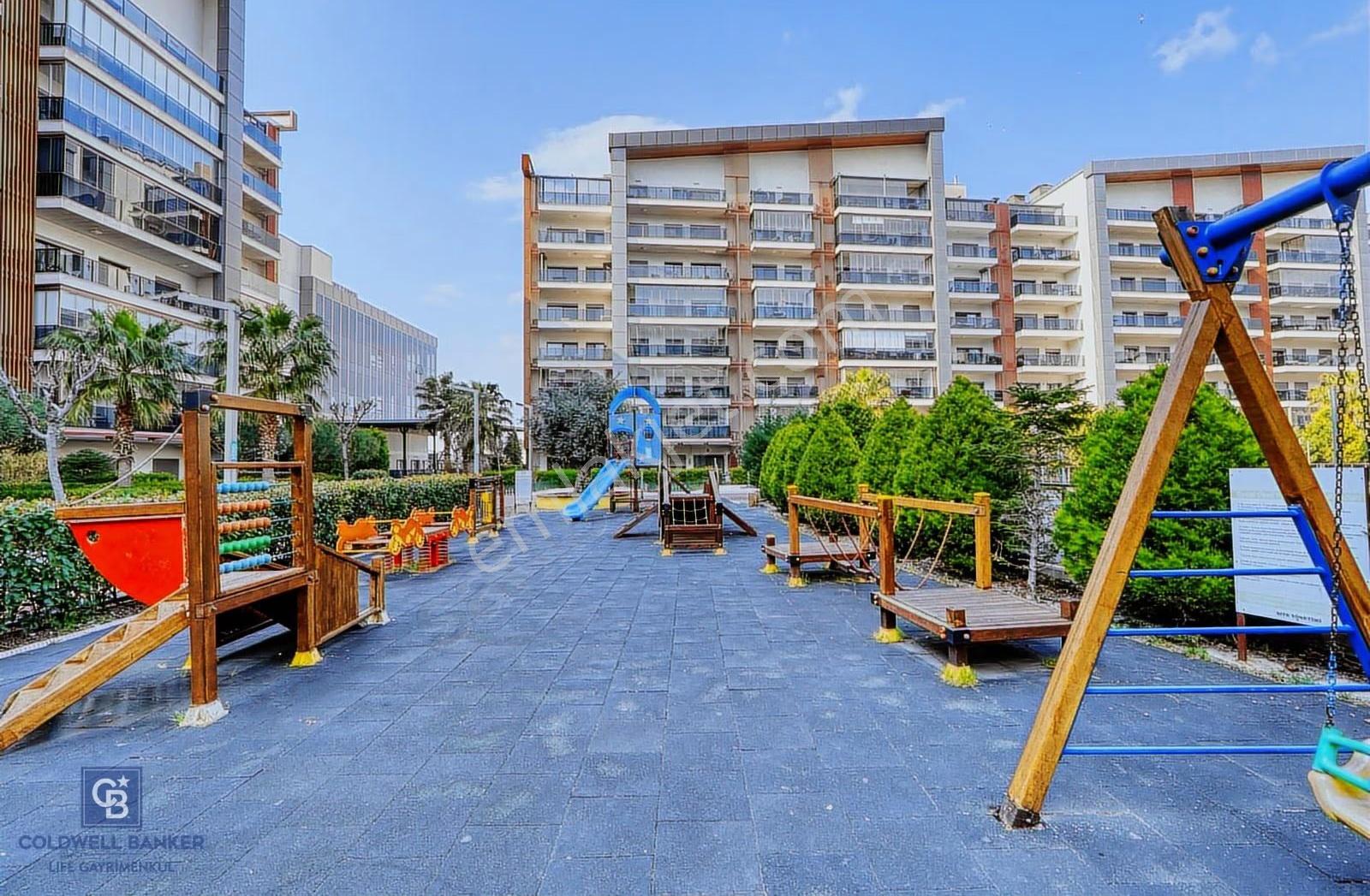 Park Yaşam Ataşehirde Köşe Konumlu Bahçeli 4+1 Dubleks Villa - Görsel 18