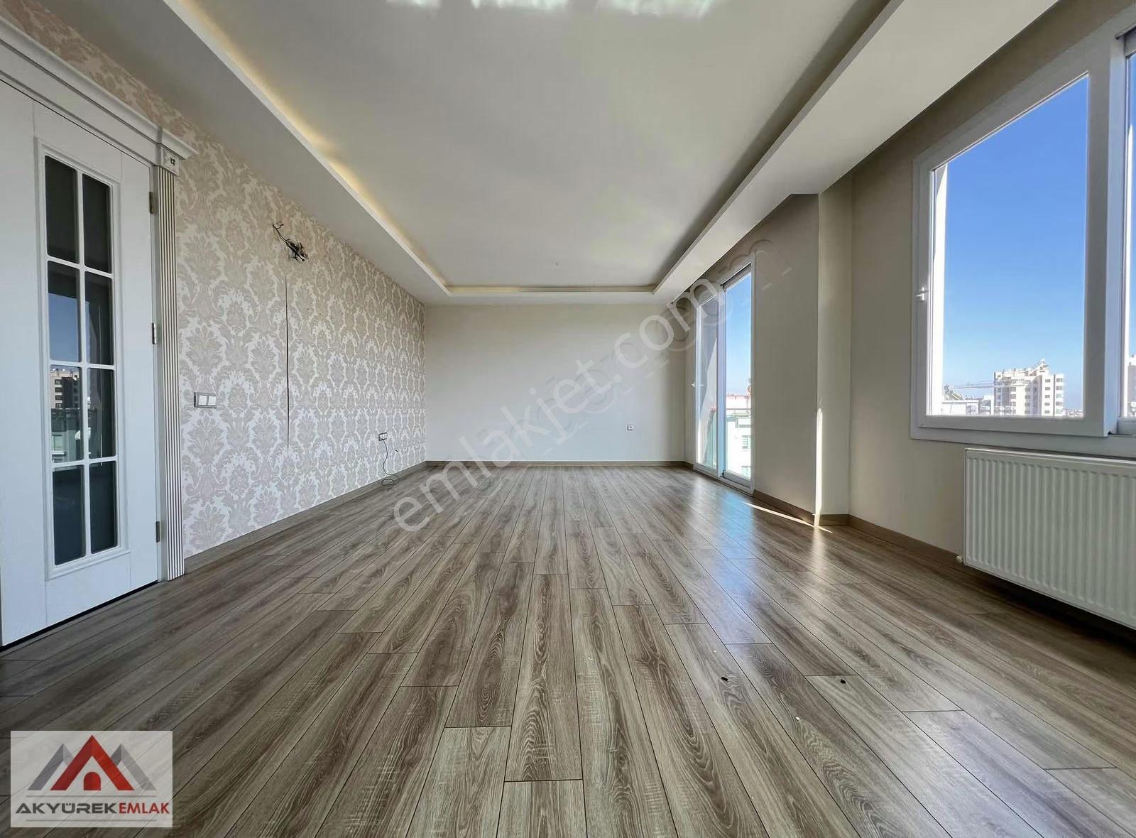Akyürek'ten Soli Civarı Havuzlu Site Gerçek 5+1 Geniş Aile Daire - Görsel 6