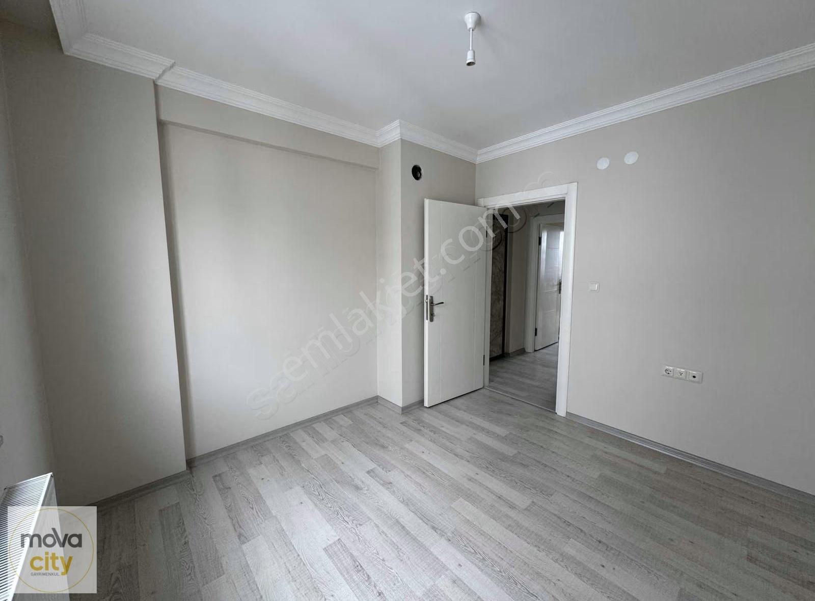Bahçelievler Şenyurt Yunus Market Arkası 3+0 Satılık Daire - Görsel 11