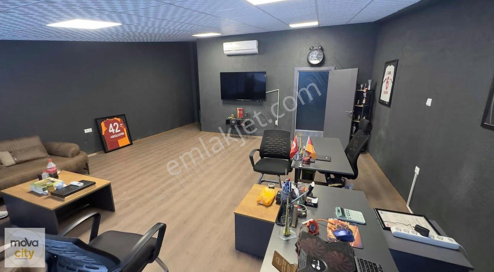 Oto Galericiler Sitesi Yeni Kısımda Satılık 150m2dükkan & Mağaza - Görsel 15