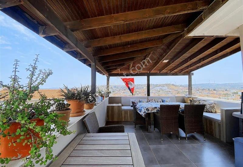 Alya Gayrimenkul Çeşme Merkezde Satılık 3+1 Daire