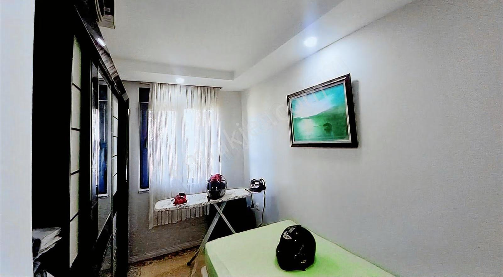 Sarılar Merkezde 2 Kat 1 Yaşında Eşyalı Dairemiz Acil Satılık - Görsel 14