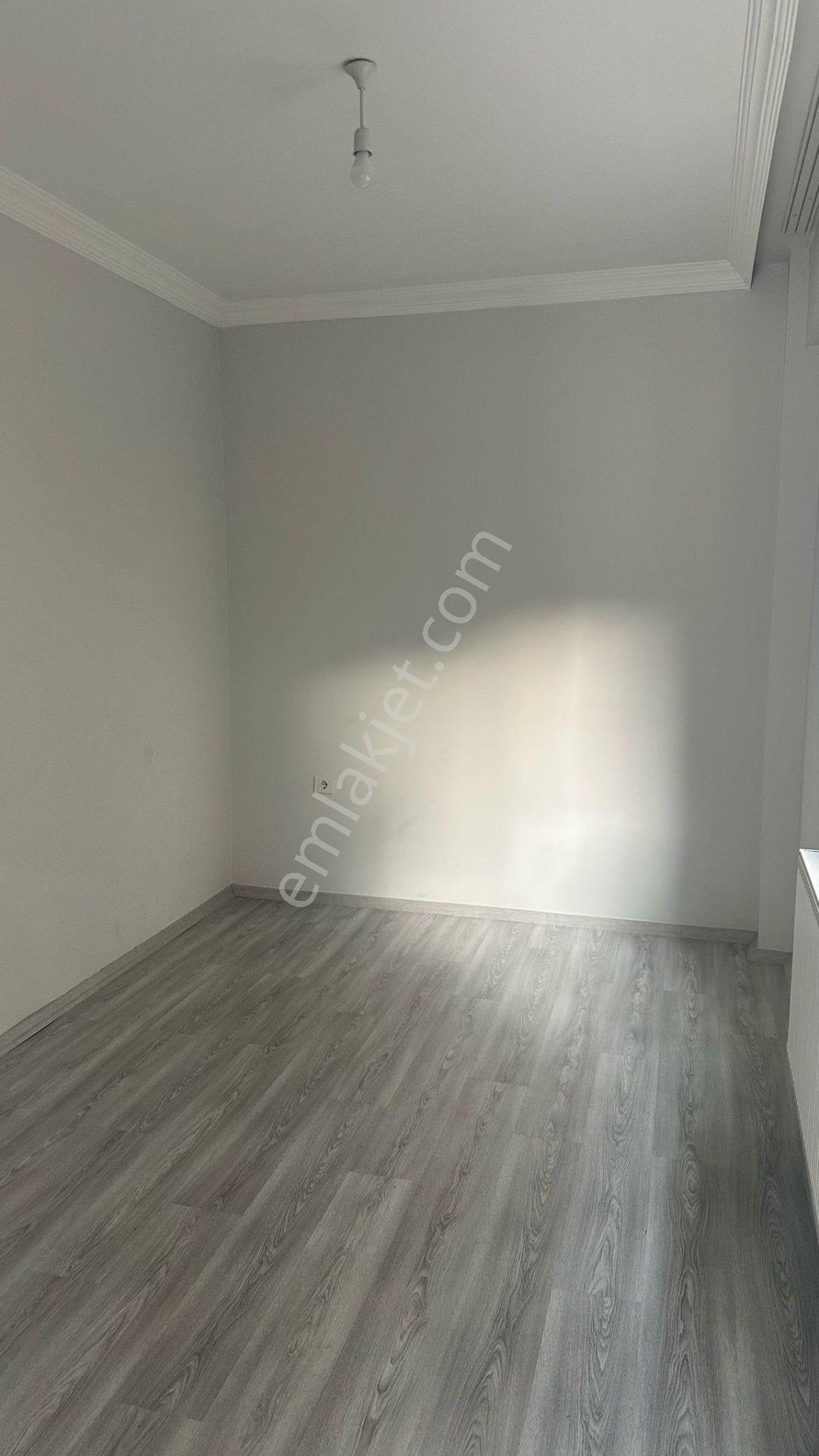 Milas Emek'te Kiralık 1+1 Daire - 40m² Net, Yeni Bina - Görsel 11
