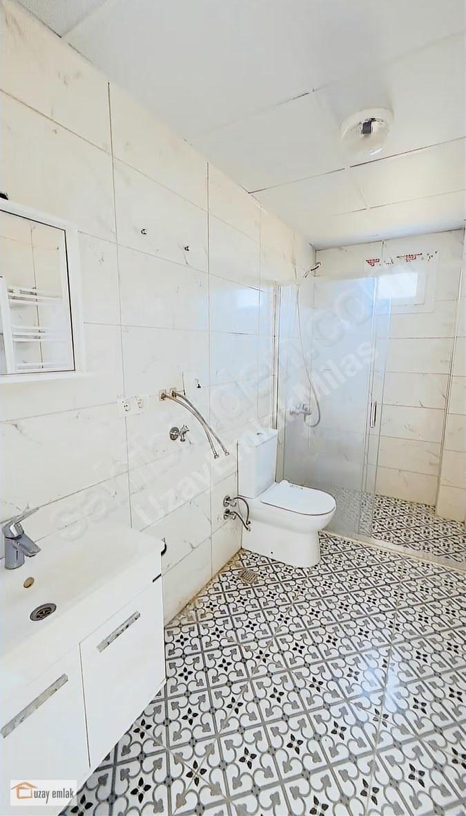 Milas Emek'te Kiralık 1+1 Daire - 40m² Net, Yeni Bina - Görsel 30