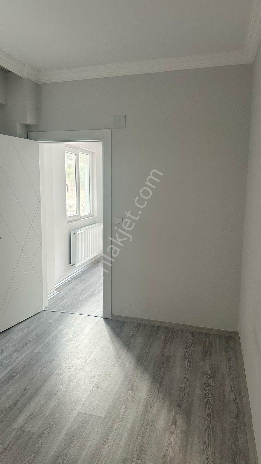 Milas Emek'te Kiralık 1+1 Daire - 40m² Net, Yeni Bina - Görsel 7