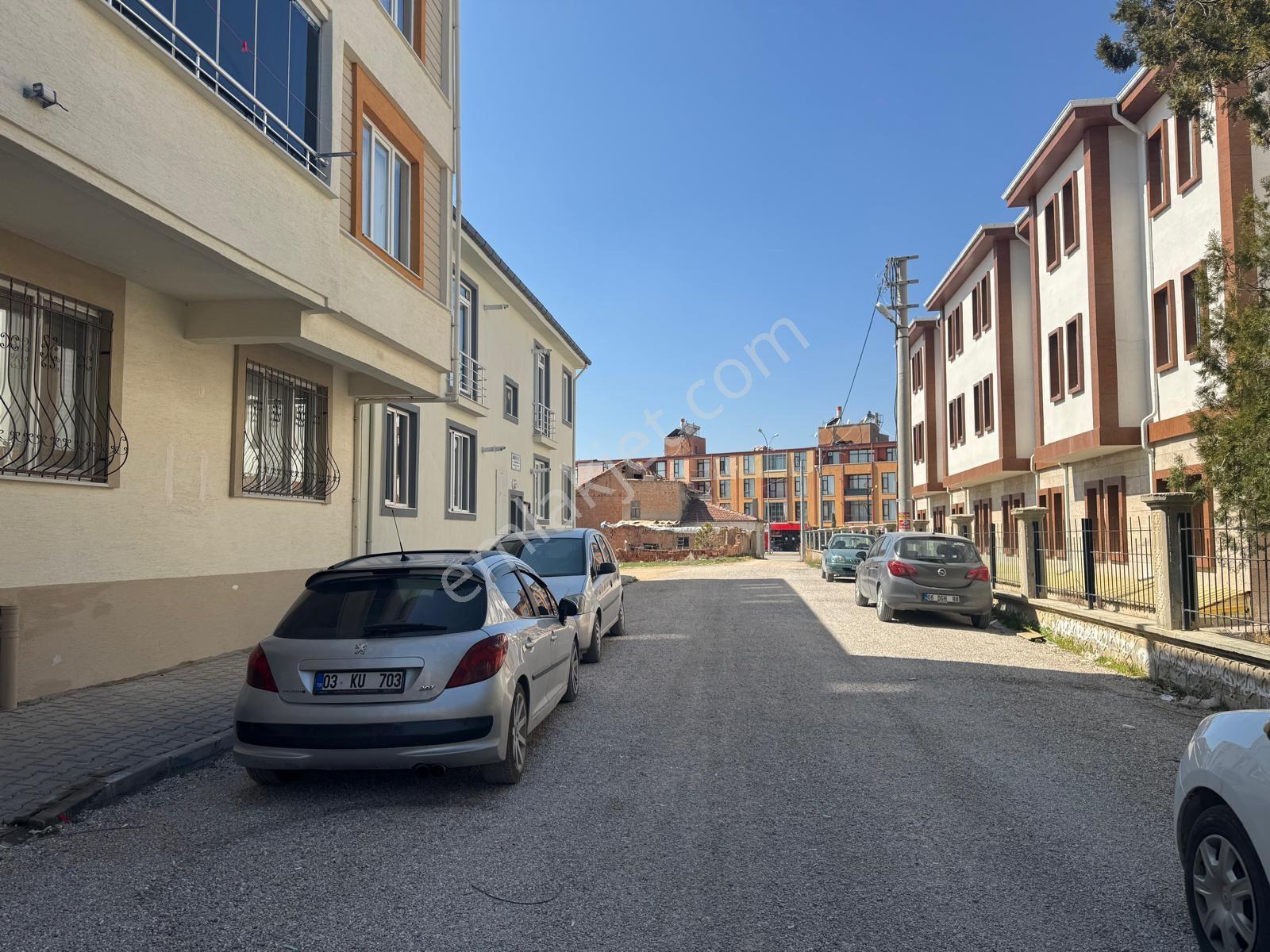 Yaman'dan Hastane Mah. Satılık 1+1 Eşyalı Daire Hazır Kiracılı - Görsel 9