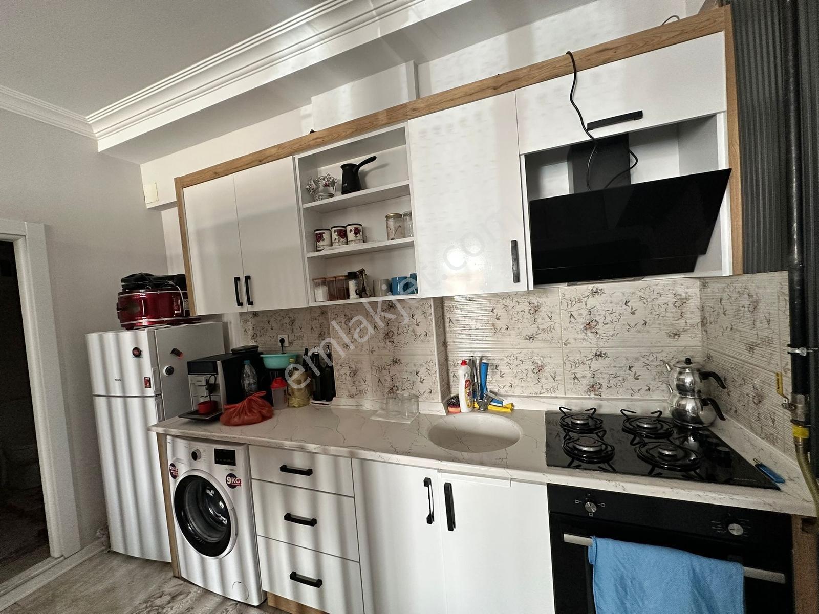Yaman'dan Hastane Mah. Satılık 1+1 Eşyalı Daire Hazır Kiracılı - Görsel 12