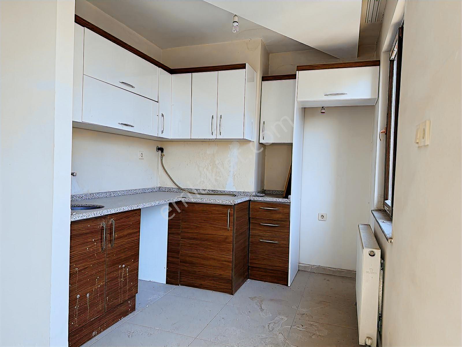 Carşı Merkezde Satılık Dublex 5+1 Daire - Görsel 18