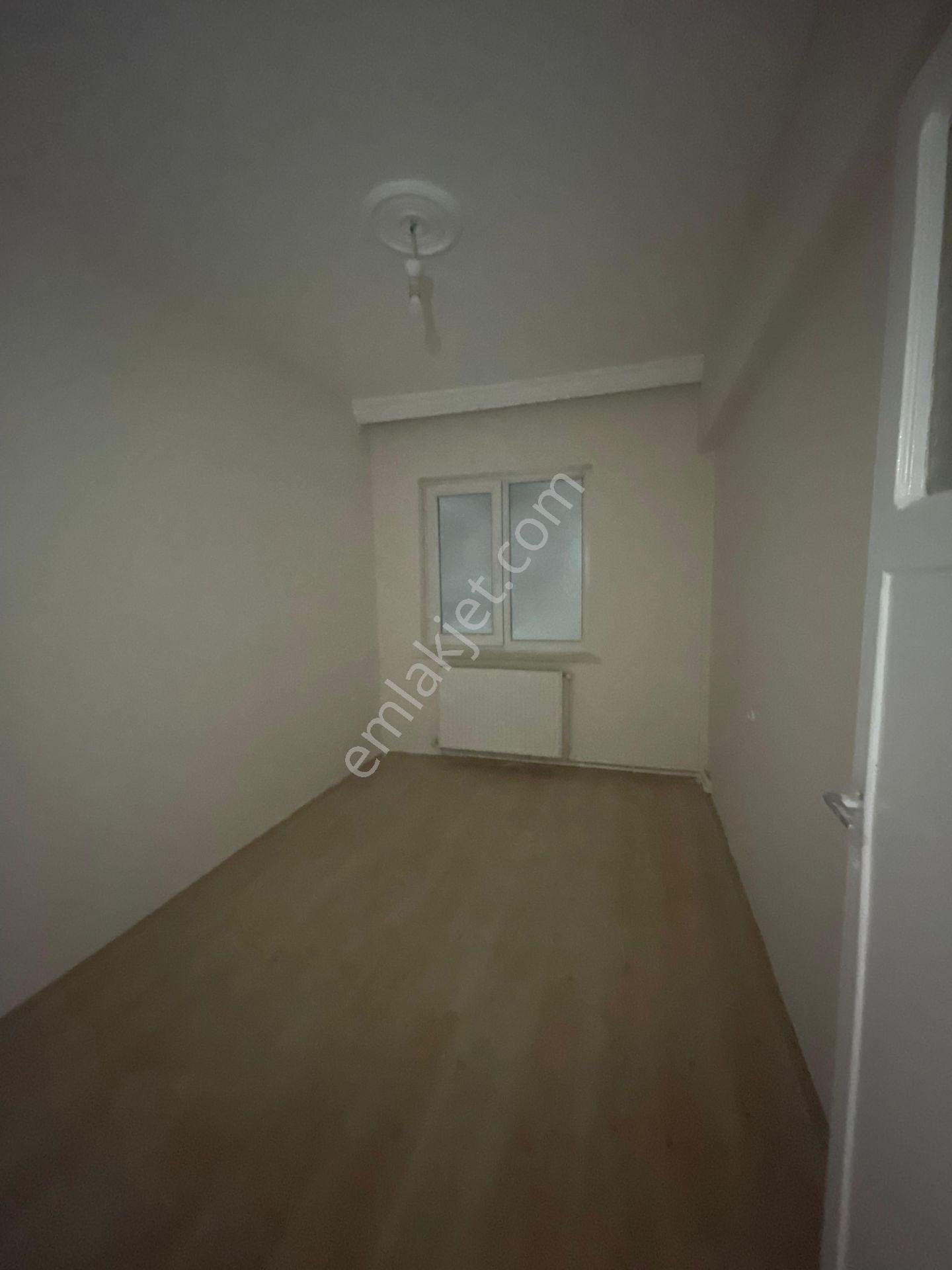 Sincan Tandoğan Mahalllesinde Çarşıya Yakın 3+1 Kiralık Daire - Görsel 16