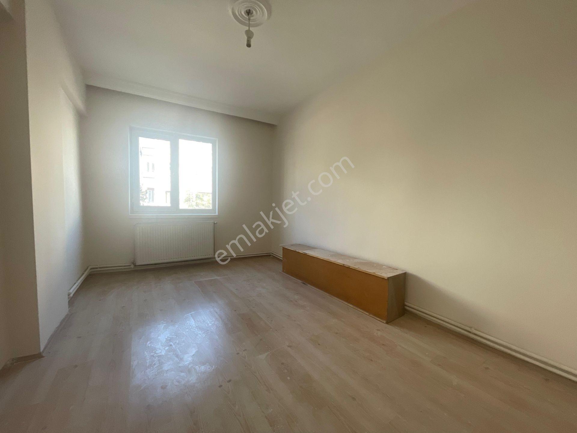 Sincan Tandoğan Mahalllesinde Çarşıya Yakın 3+1 Kiralık Daire - Görsel 10