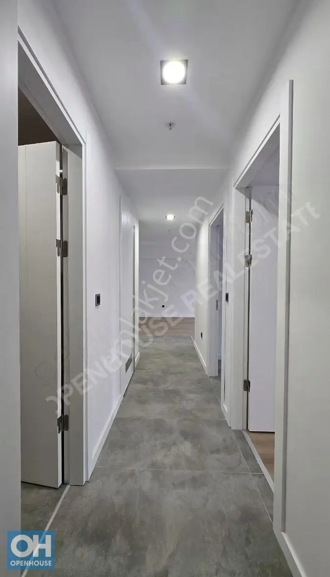 Flat 24'te Ebeveyn Banyolu, Kapalı Mutfaklı 2+1 Satılık Daire - Görsel 4
