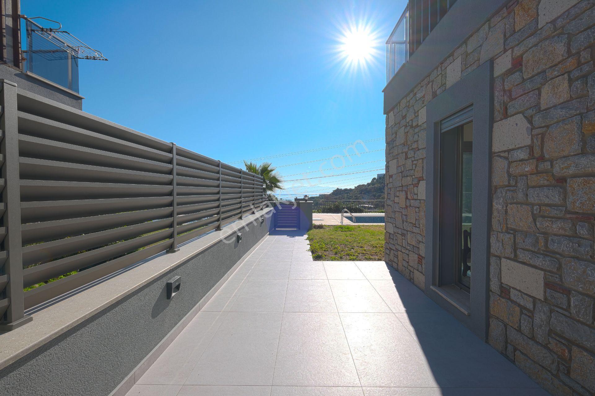 Yahşi'de Satılık Deniz Manzaralı 4+1 Villa - Görsel 12