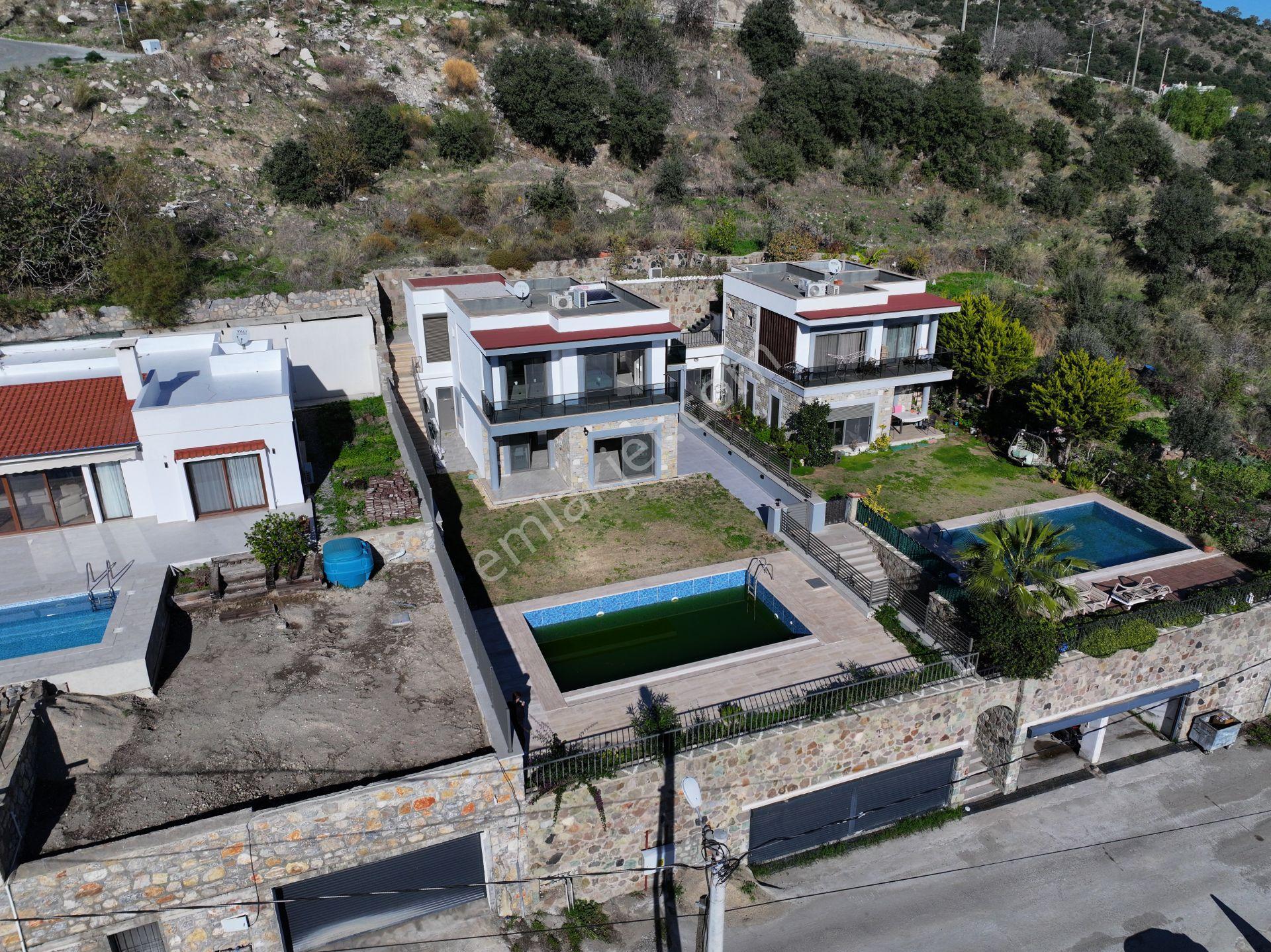 Yahşi'de Satılık Deniz Manzaralı 4+1 Villa - Görsel 6