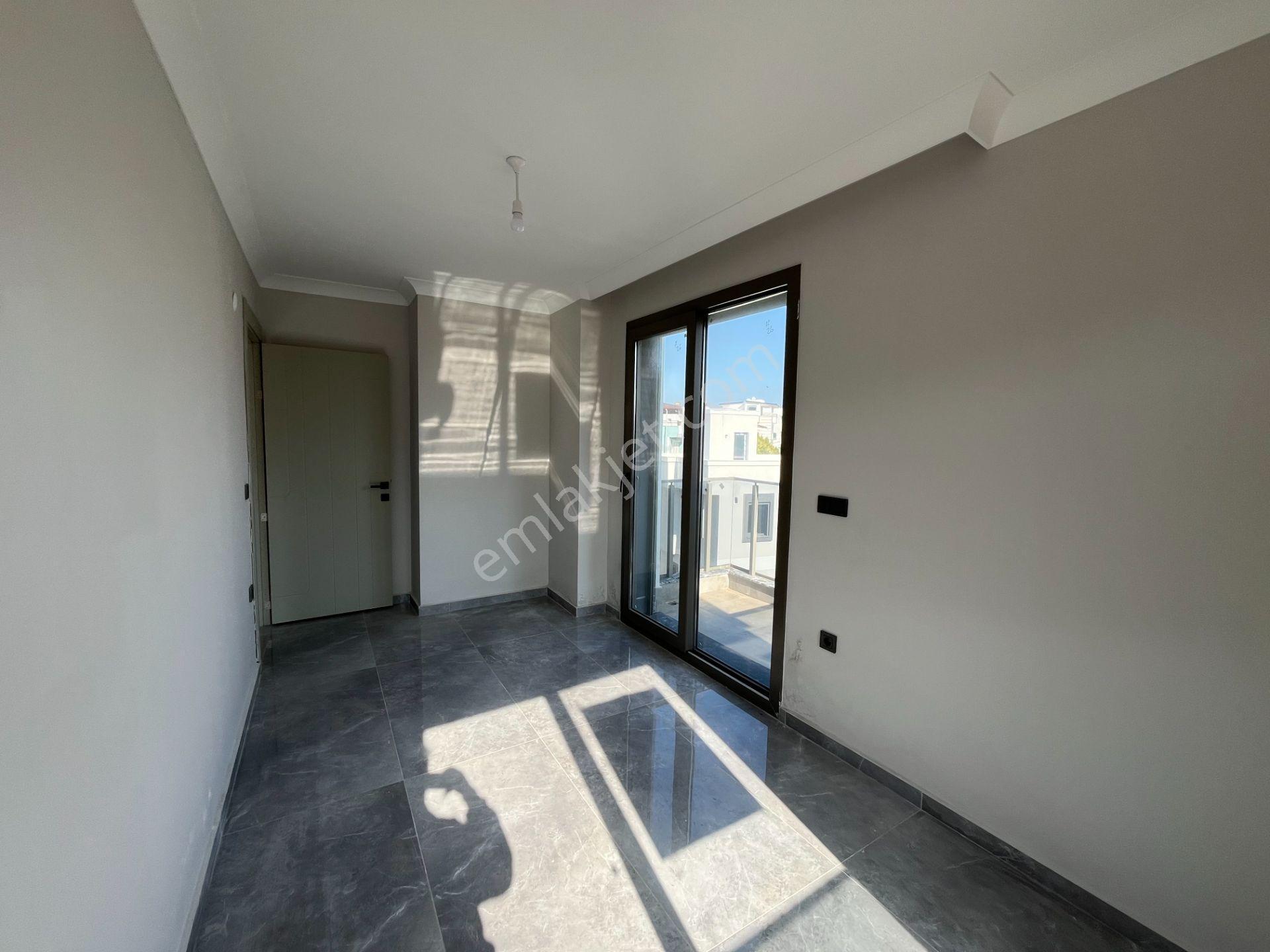 Akarca’da Plajlı Site İçerisinde Ultra Lüks Müstakil Villa - Görsel 12