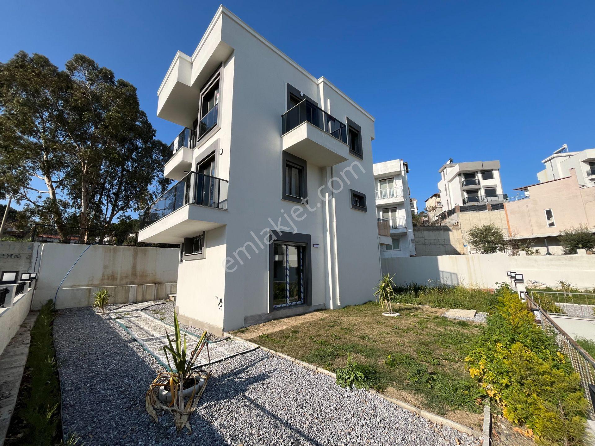 Akarca’da Plajlı Site İçerisinde Ultra Lüks Müstakil Villa - Görsel 19