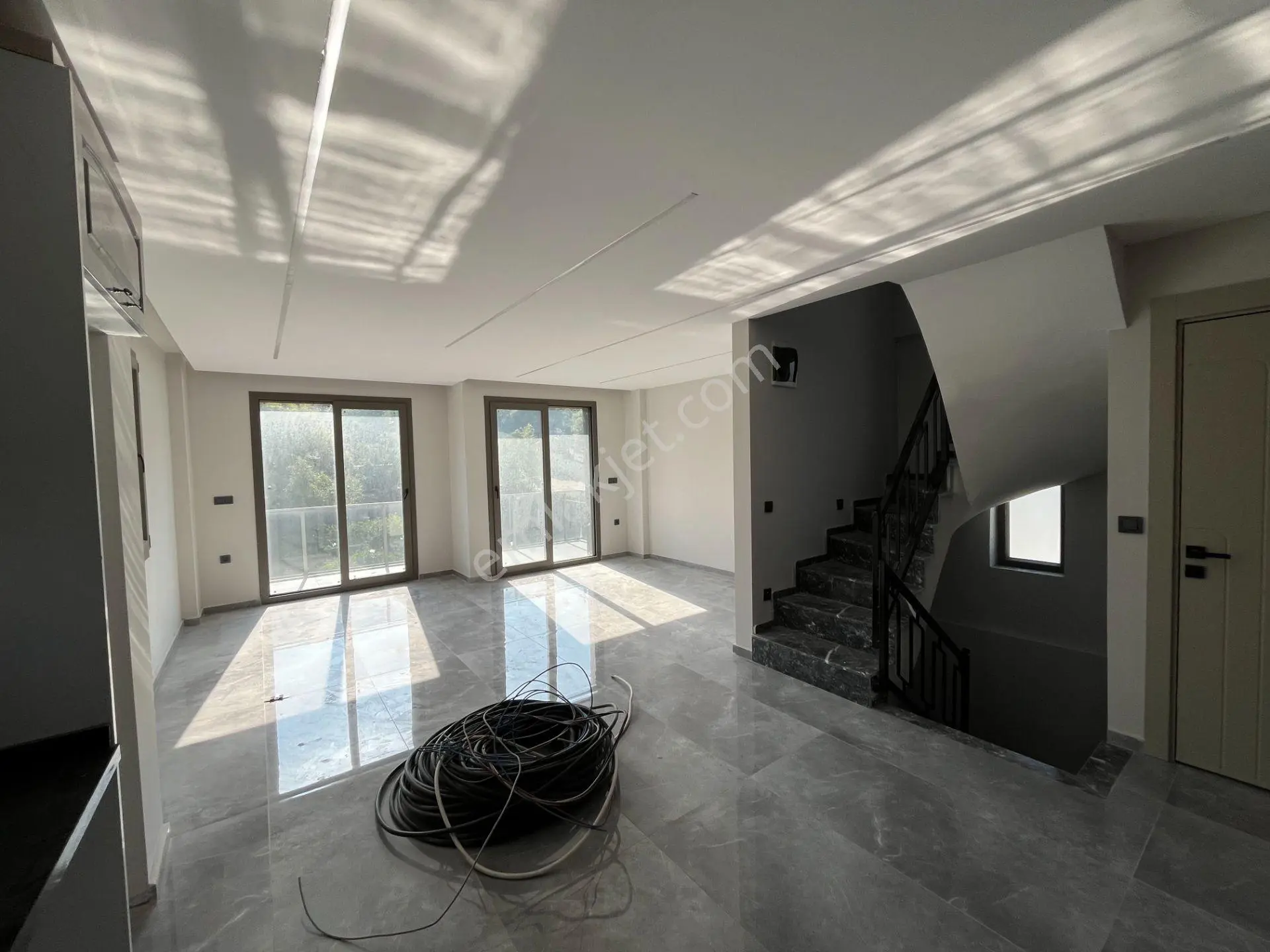 Akarca’da Plajlı Site İçerisinde Ultra Lüks Müstakil Villa - Görsel 3