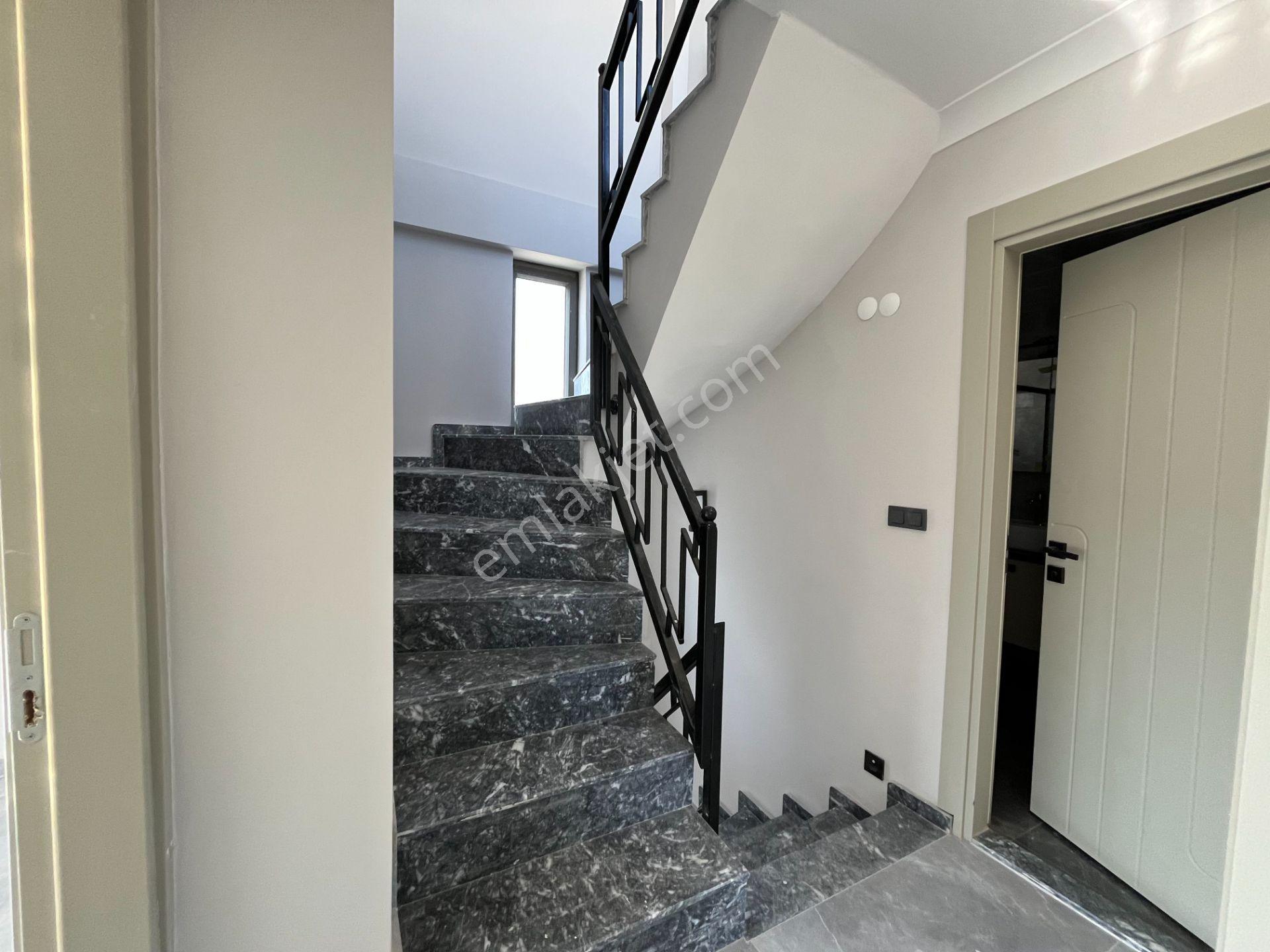 Akarca’da Plajlı Site İçerisinde Ultra Lüks Müstakil Villa - Görsel 9