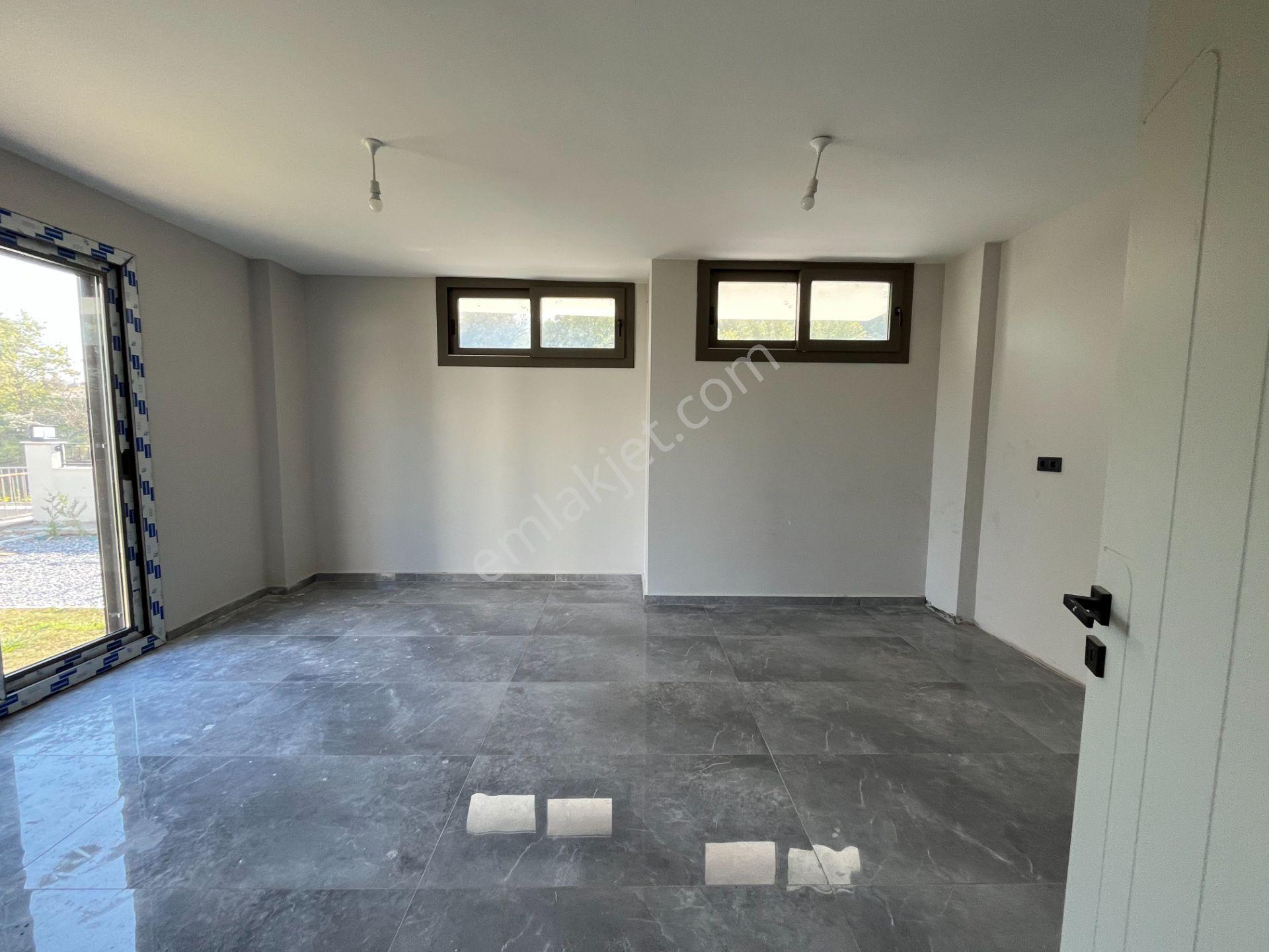 Akarca’da Plajlı Site İçerisinde Ultra Lüks Müstakil Villa - Görsel 4