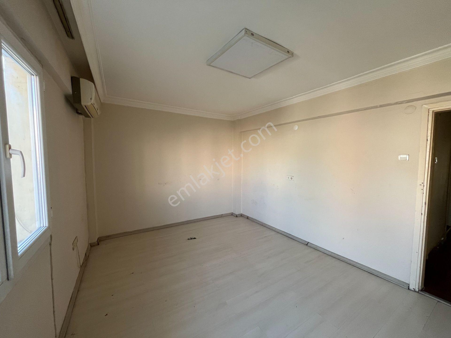 Şehrin Kalbinde Geniş Ve Aydınlık Daire Fırsatı - Görsel 19