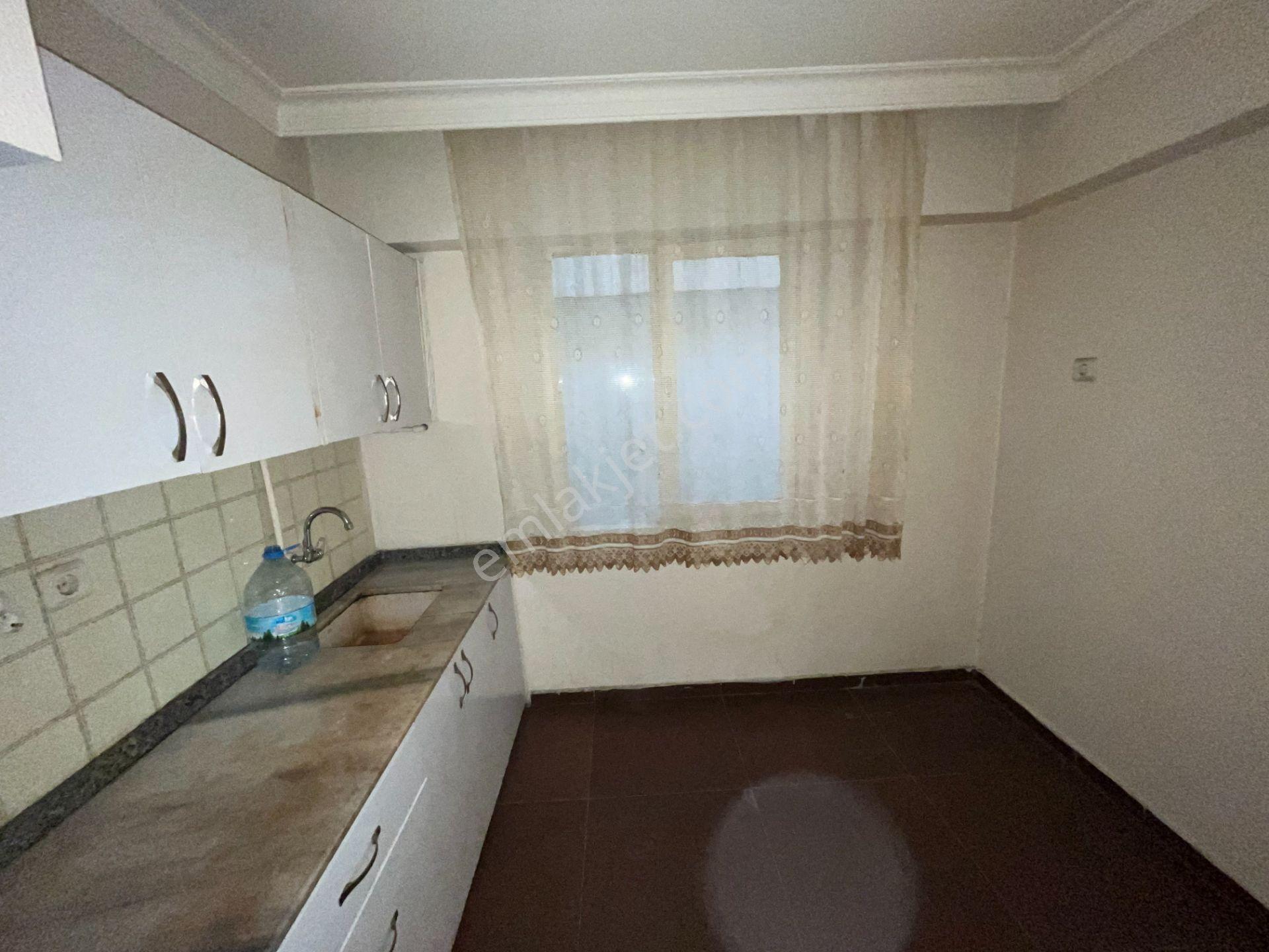 Şehrin Kalbinde Geniş Ve Aydınlık Daire Fırsatı - Görsel 7