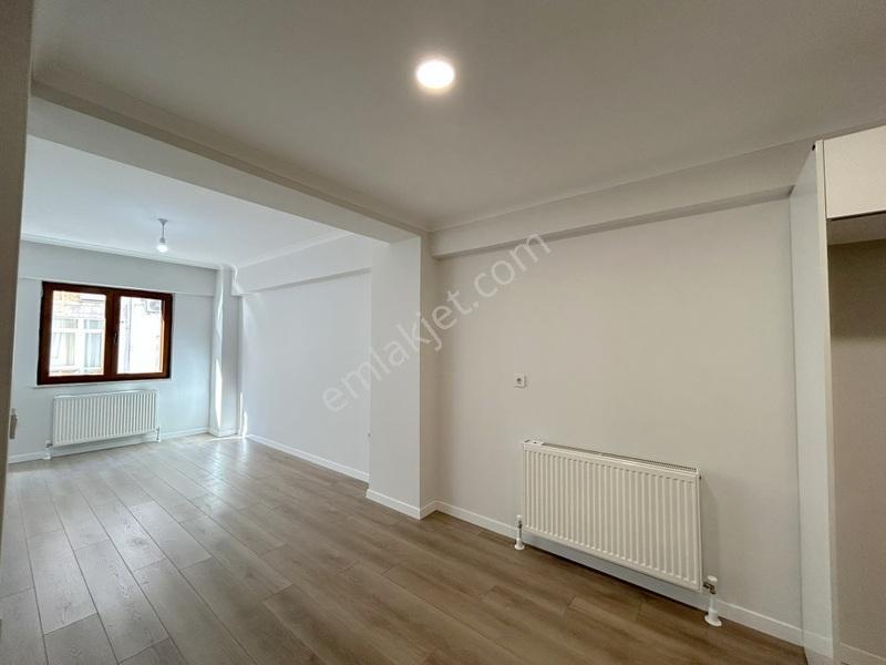 Tülay Özkök'ten Oturuma Hazır Geniş Sıfır 1+1 Satılık Daire - Görsel 10