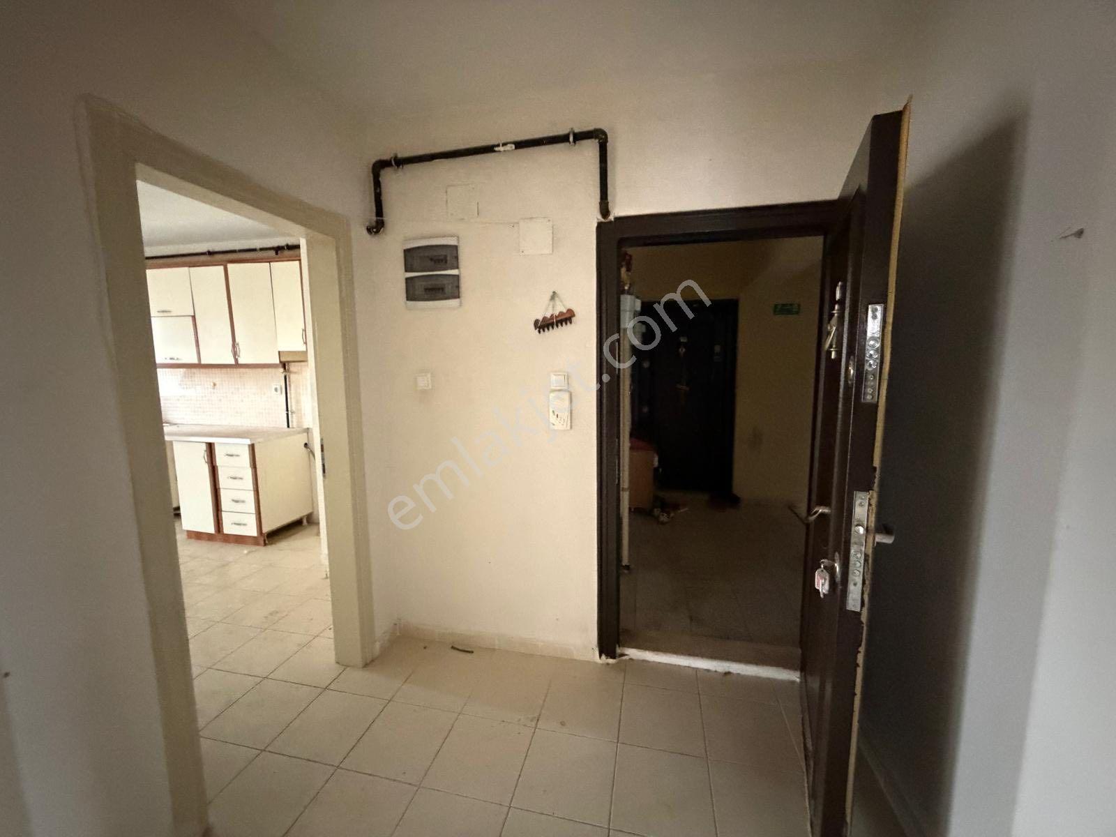 Aydın / Nazilli – Yıldıztepe Mahallesi Belediye Konutları Sitesinde Satılık 3+1 Daire - Görsel 7