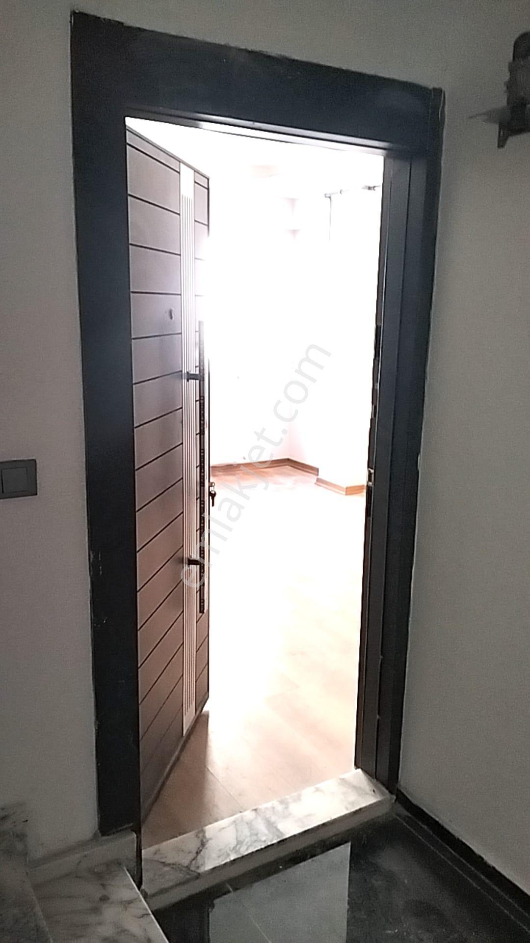 Bornova İnönü Mah. 1+1 Doğalgazlı Kiralık Daire