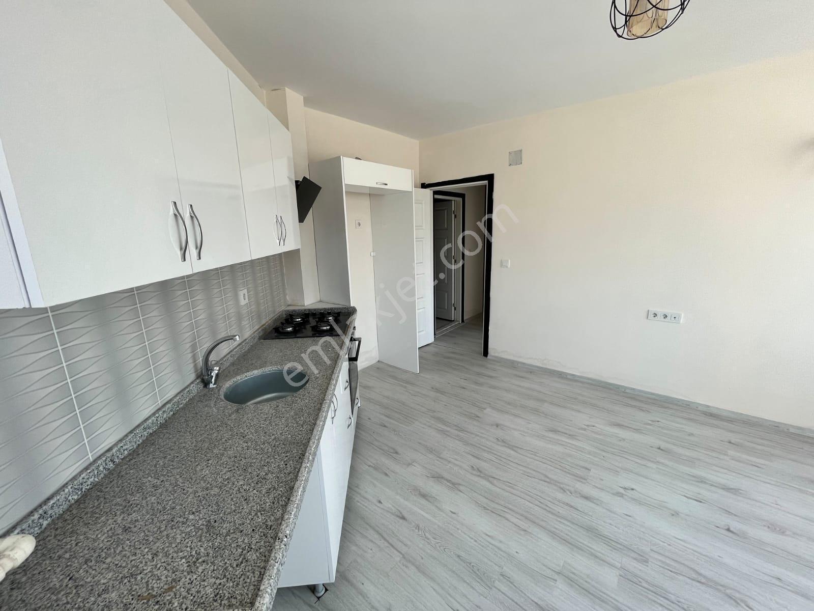Ptt Evlerinde Site İçerisinde 1+1 Kiralık Daire - Görsel 3