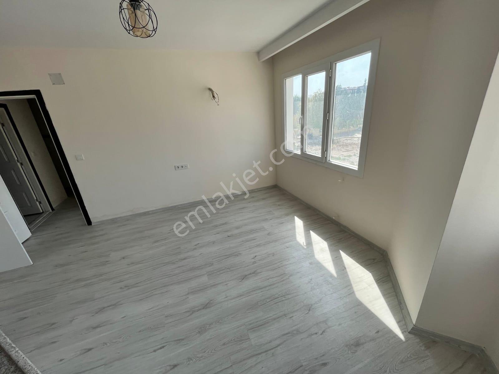 Ptt Evlerinde Site İçerisinde 1+1 Kiralık Daire - Görsel 10